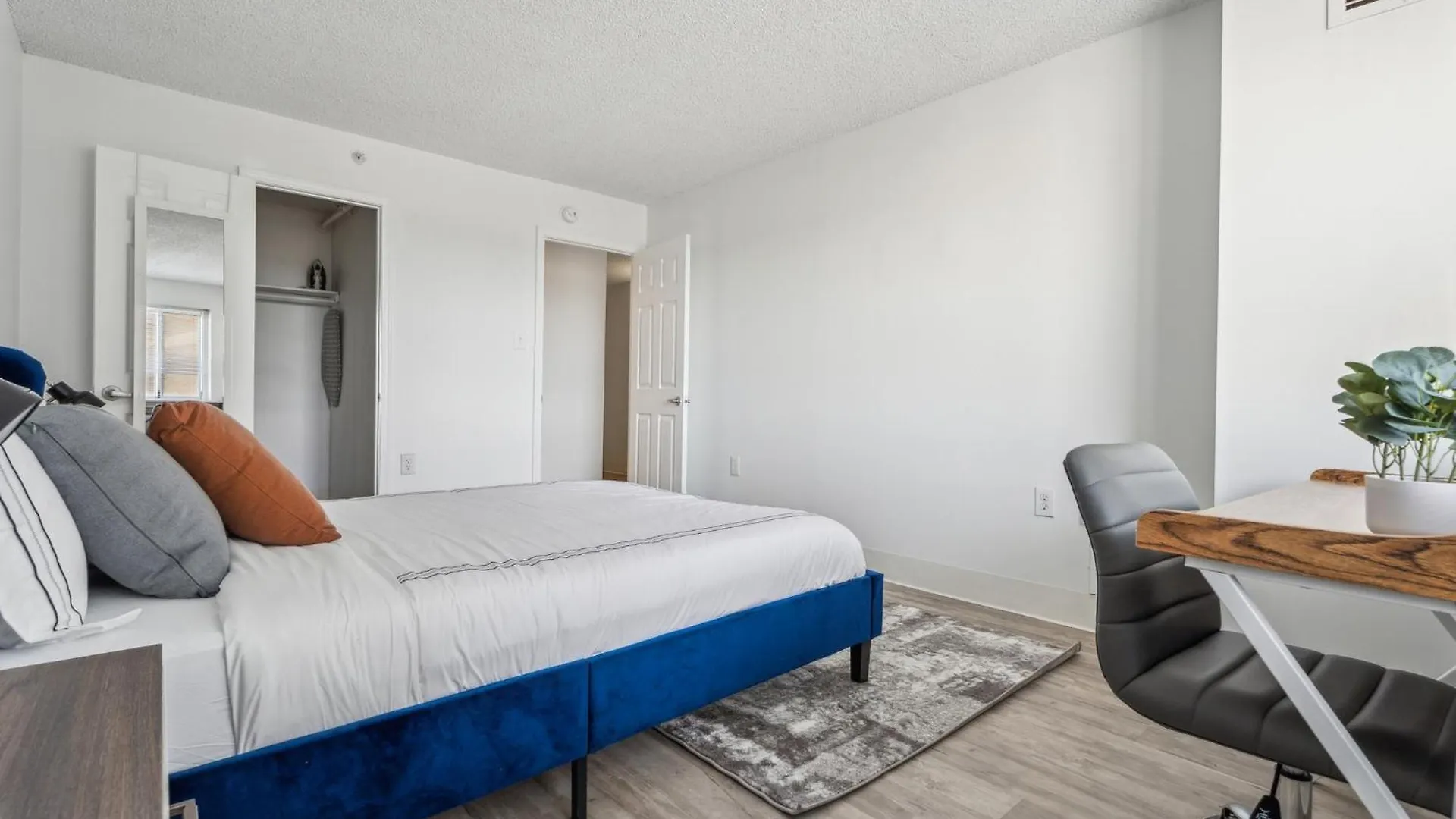 Legacy At Imperial Village 808 I 2 Bed 1 Bath Richmond 0*,  USA