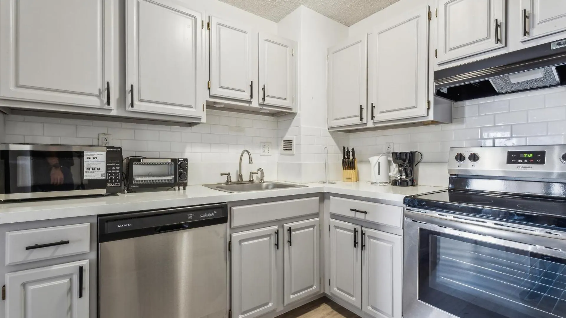 Lejlighed Legacy At Imperial Village 808 I 2 Bed 1 Bath Richmond